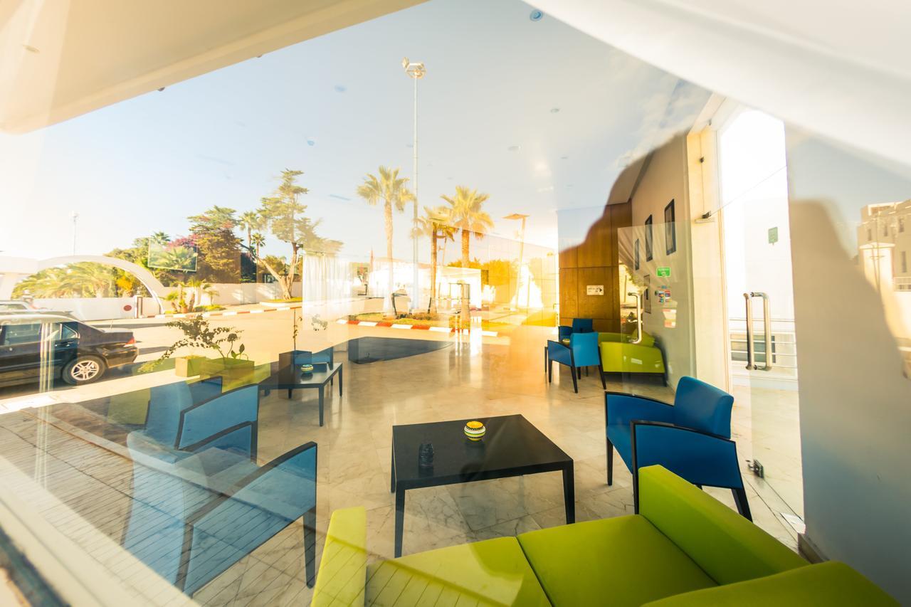 Suites Hotel Mohammed V By Accor Эль-Хосейма Экстерьер фото