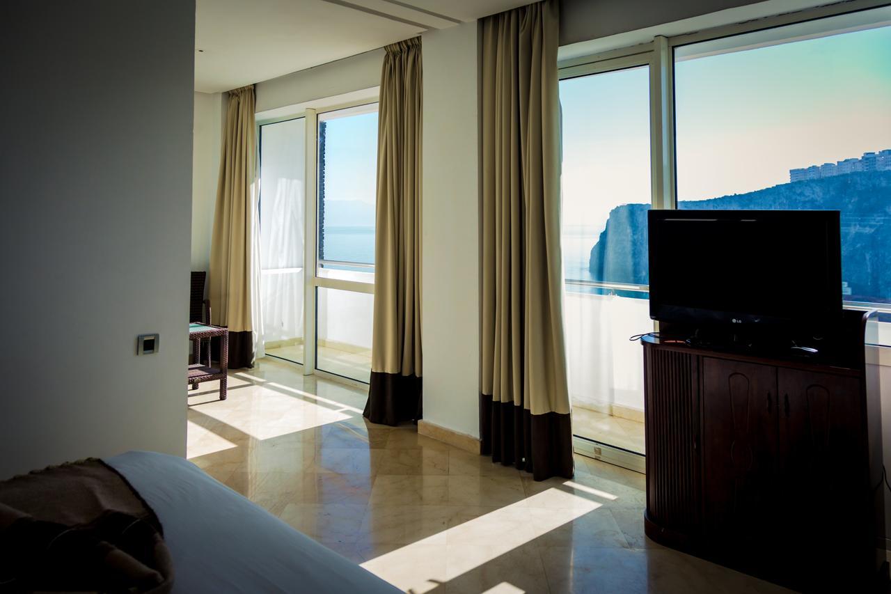 Suites Hotel Mohammed V By Accor Эль-Хосейма Экстерьер фото